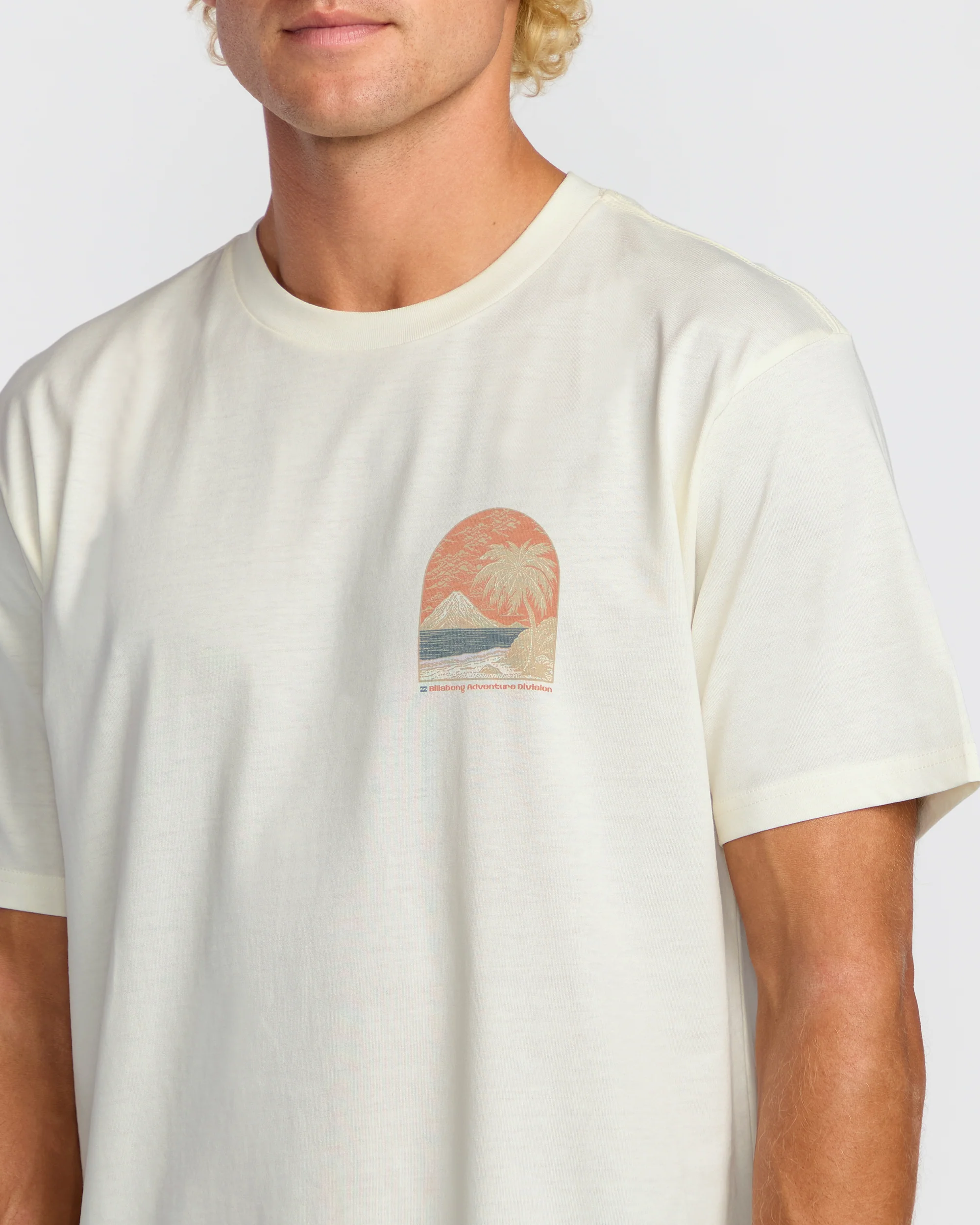 Mens Coastal Range Adiv T-Shirt - Image 5