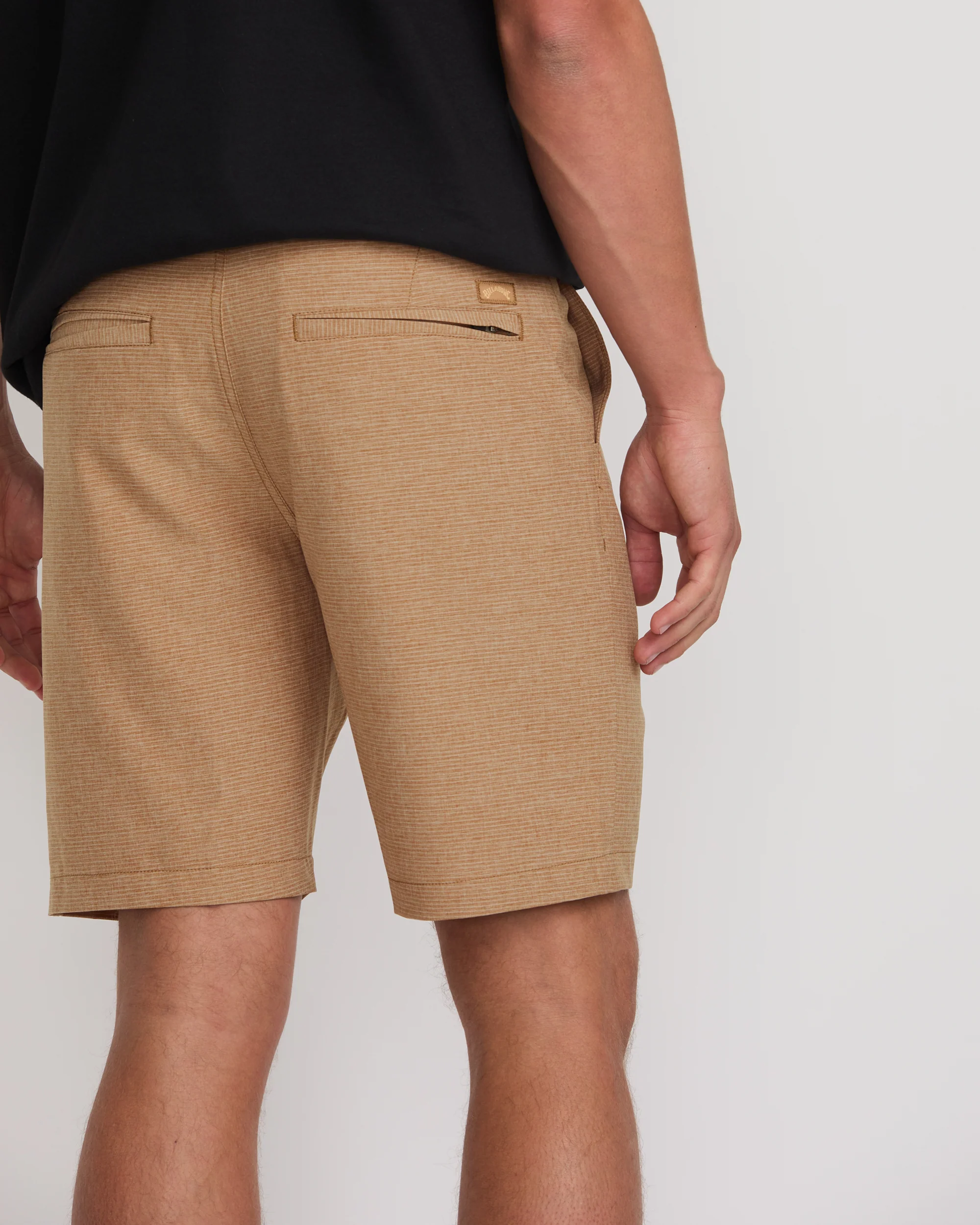 Crossfire Submersible 19" Hybrid Shorts - Tobacco - Image 8