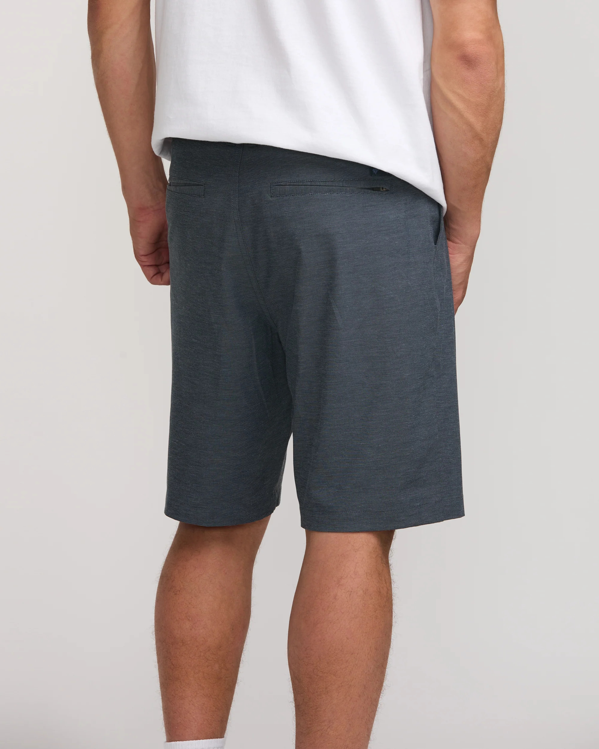 Crossfire Submersible 21" Hybrid Shorts - Navy - Image 6