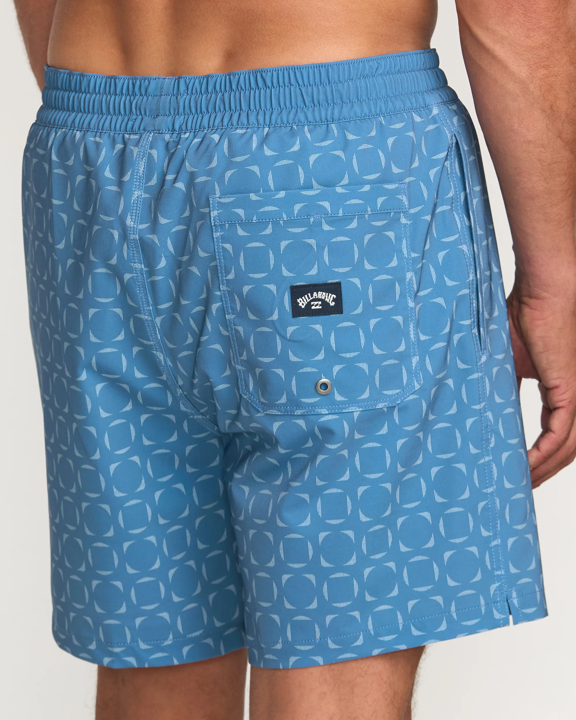 Lineup Laybacks 16" Trunks - Cloud Blue - Image 10