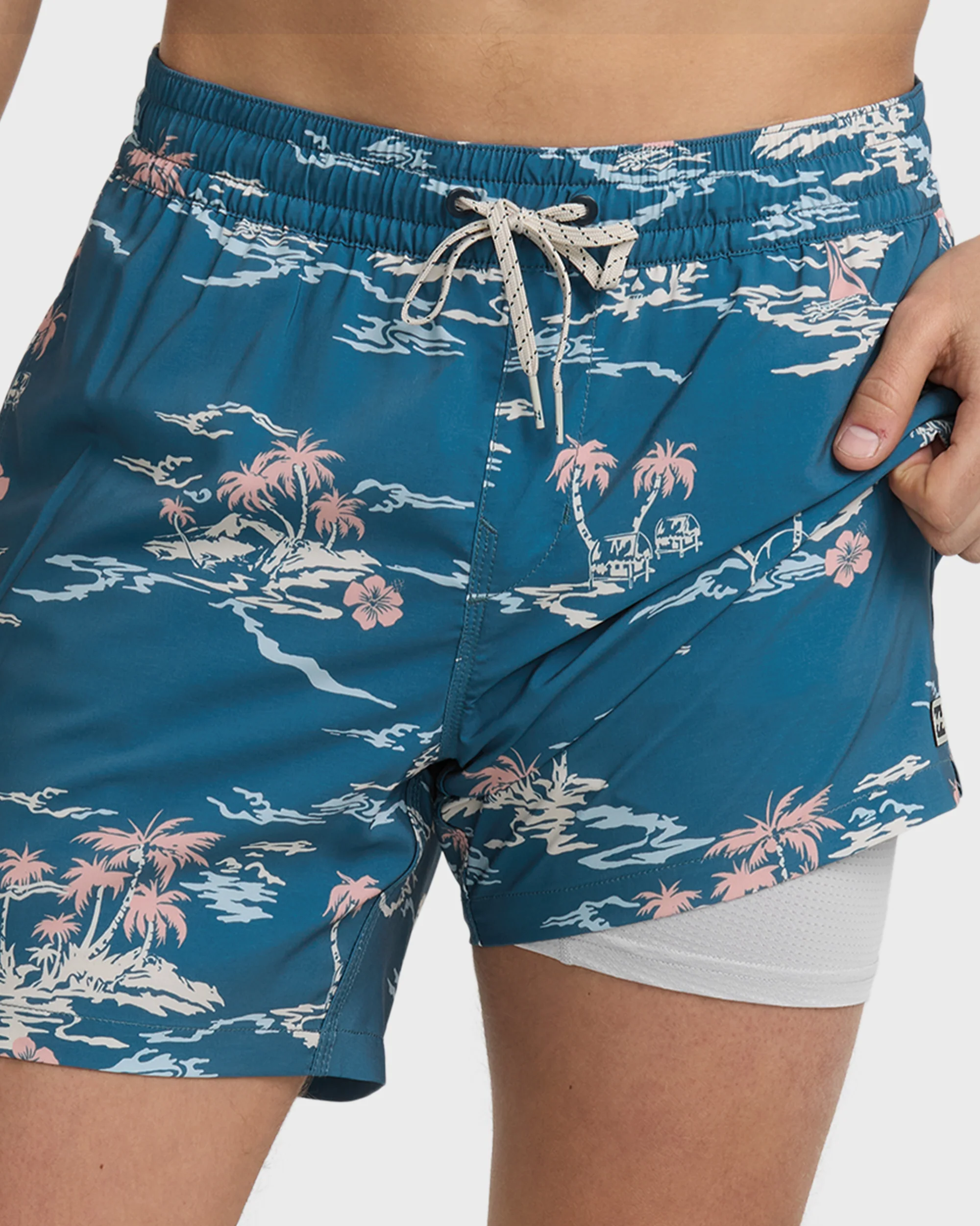 Mens Lineup Layback 17" Boardshorts - Image 2