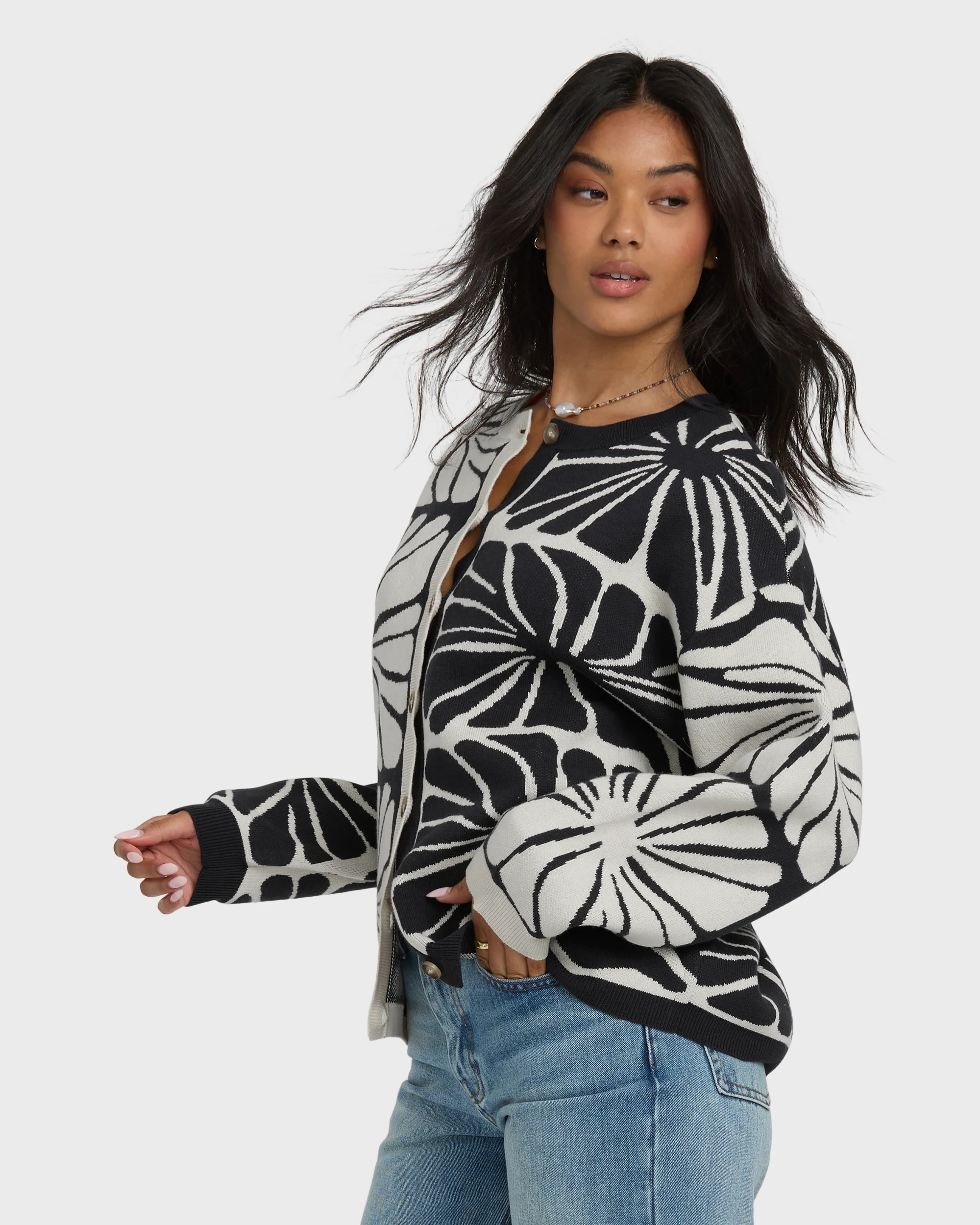Overheated Cardi - Black Sands - Image 6