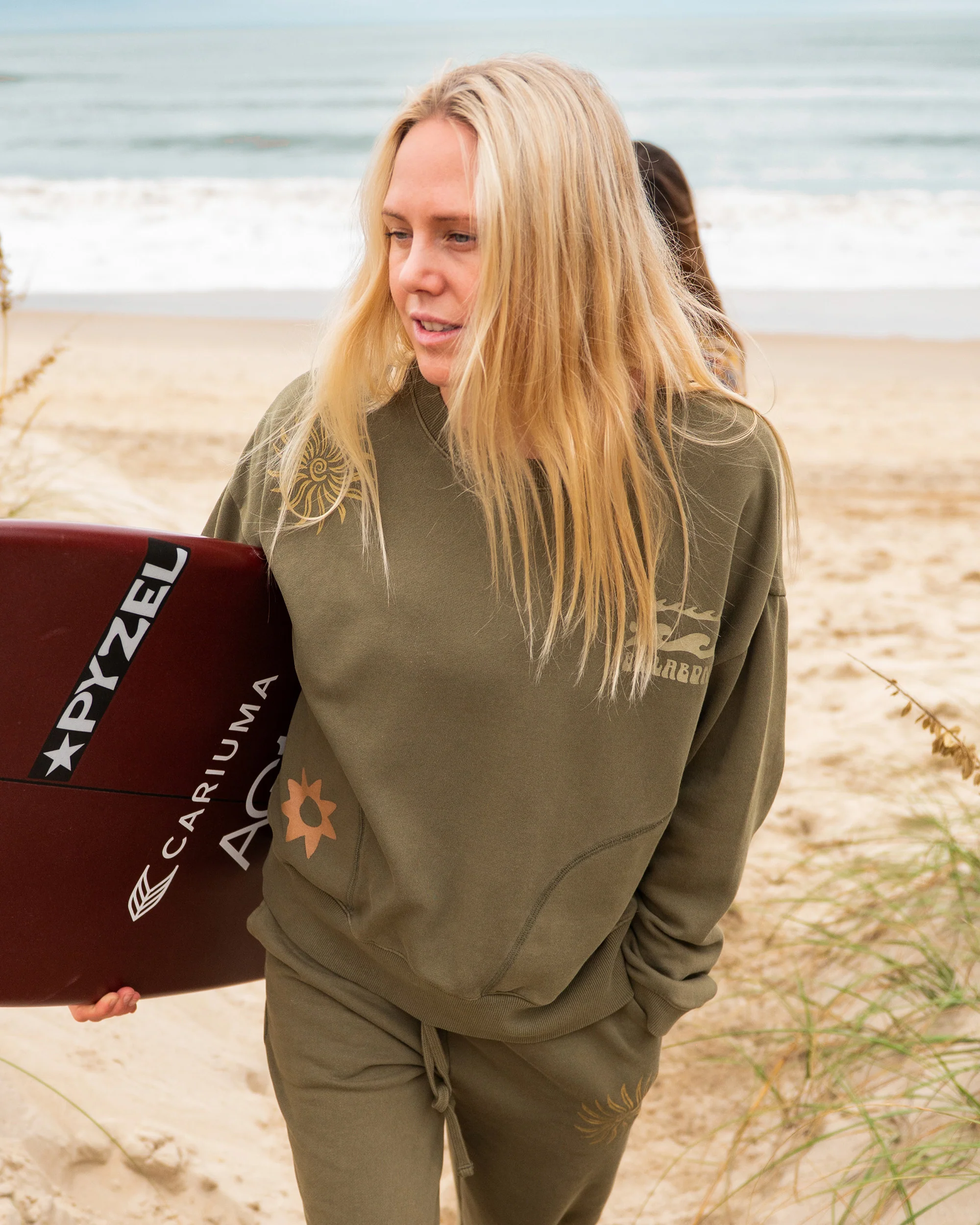 Sightseer Wave Crewneck Sweatshirt - Martini Olive - Image 2