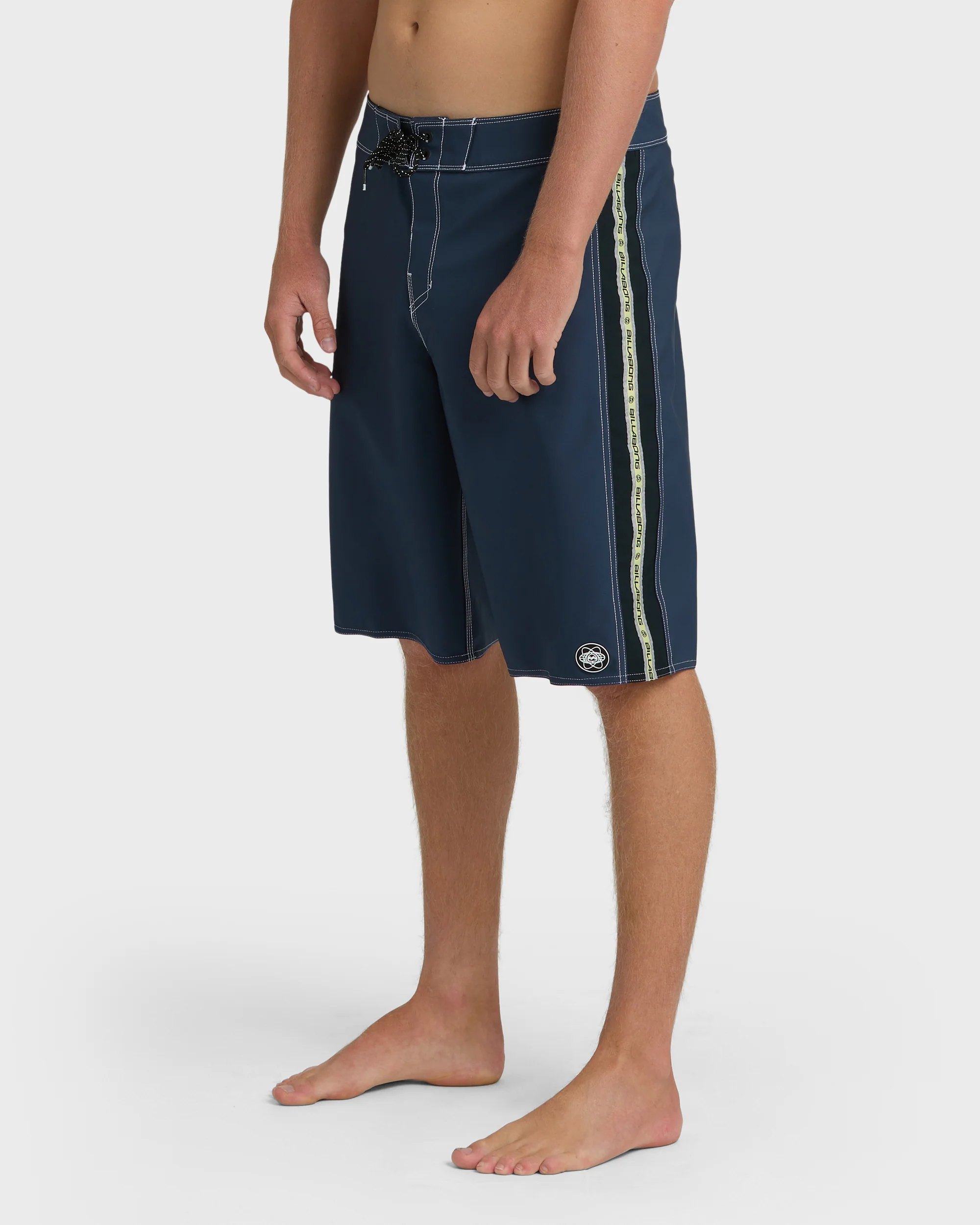 Mens Spec 73 Pro 22" Boardshorts - Image 3
