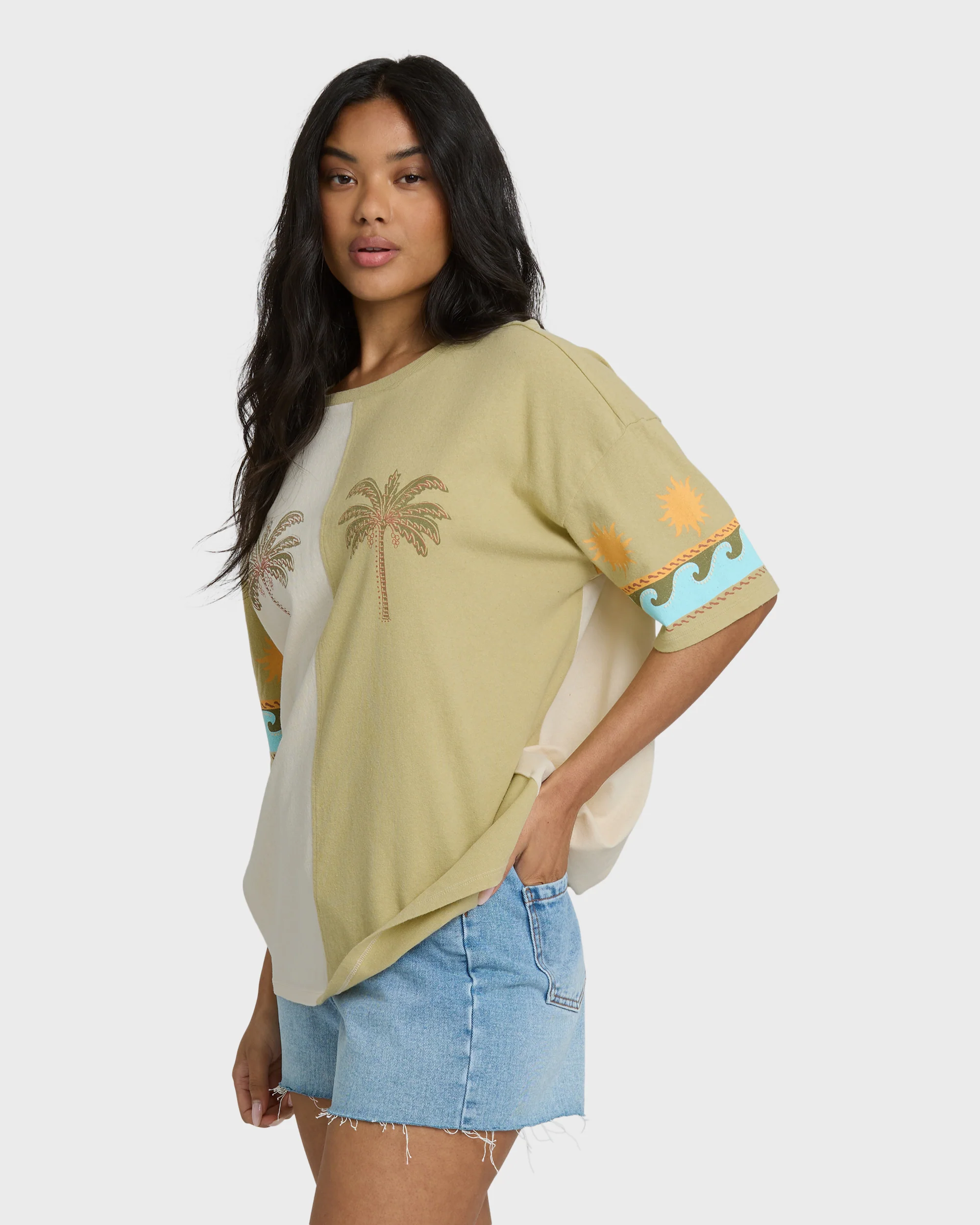 Split Palm Short Sleeve T-Shirt - White Cap - Image 9