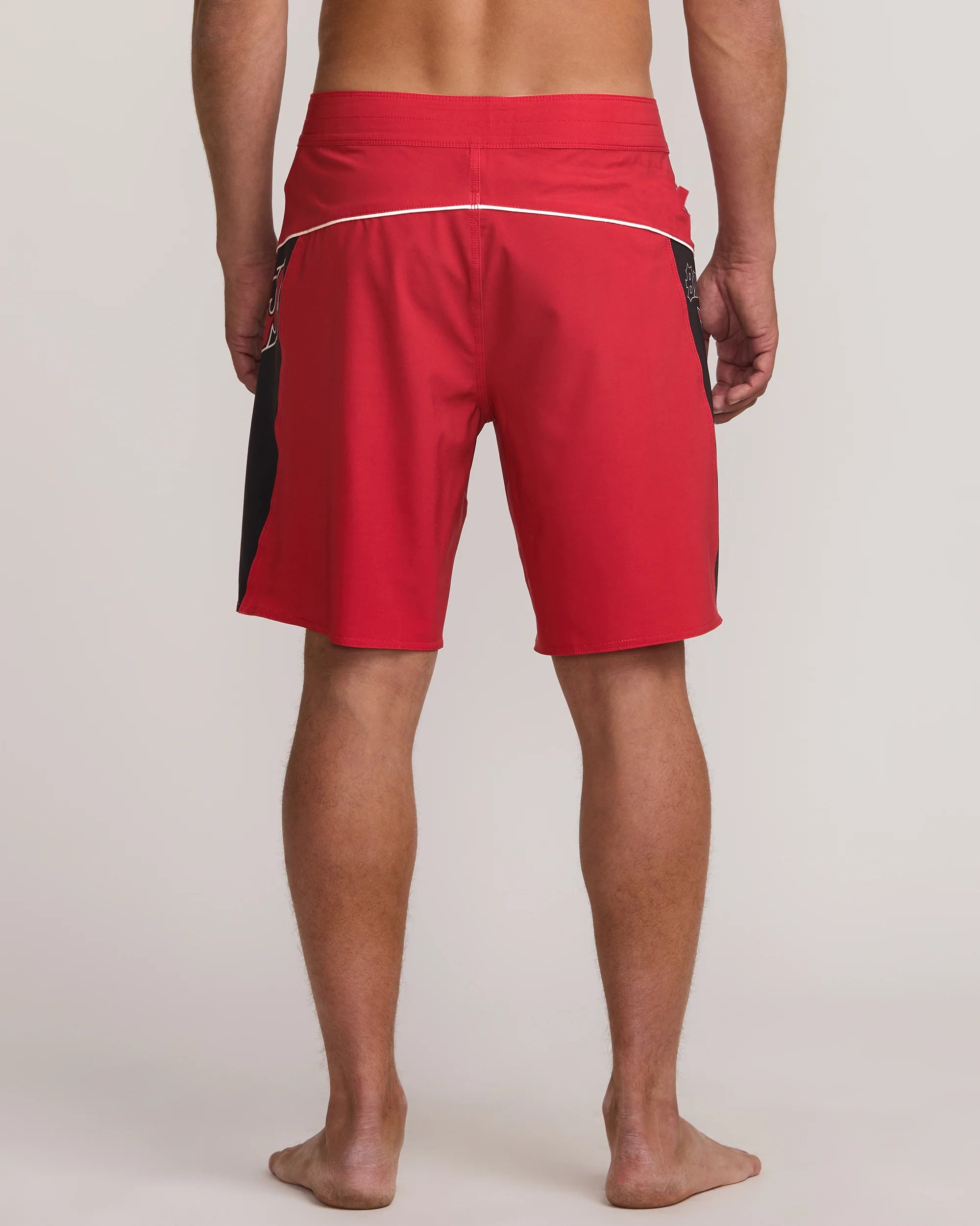 Straddie Pro Performance 20" Boardshorts - Scarlet - Image 2