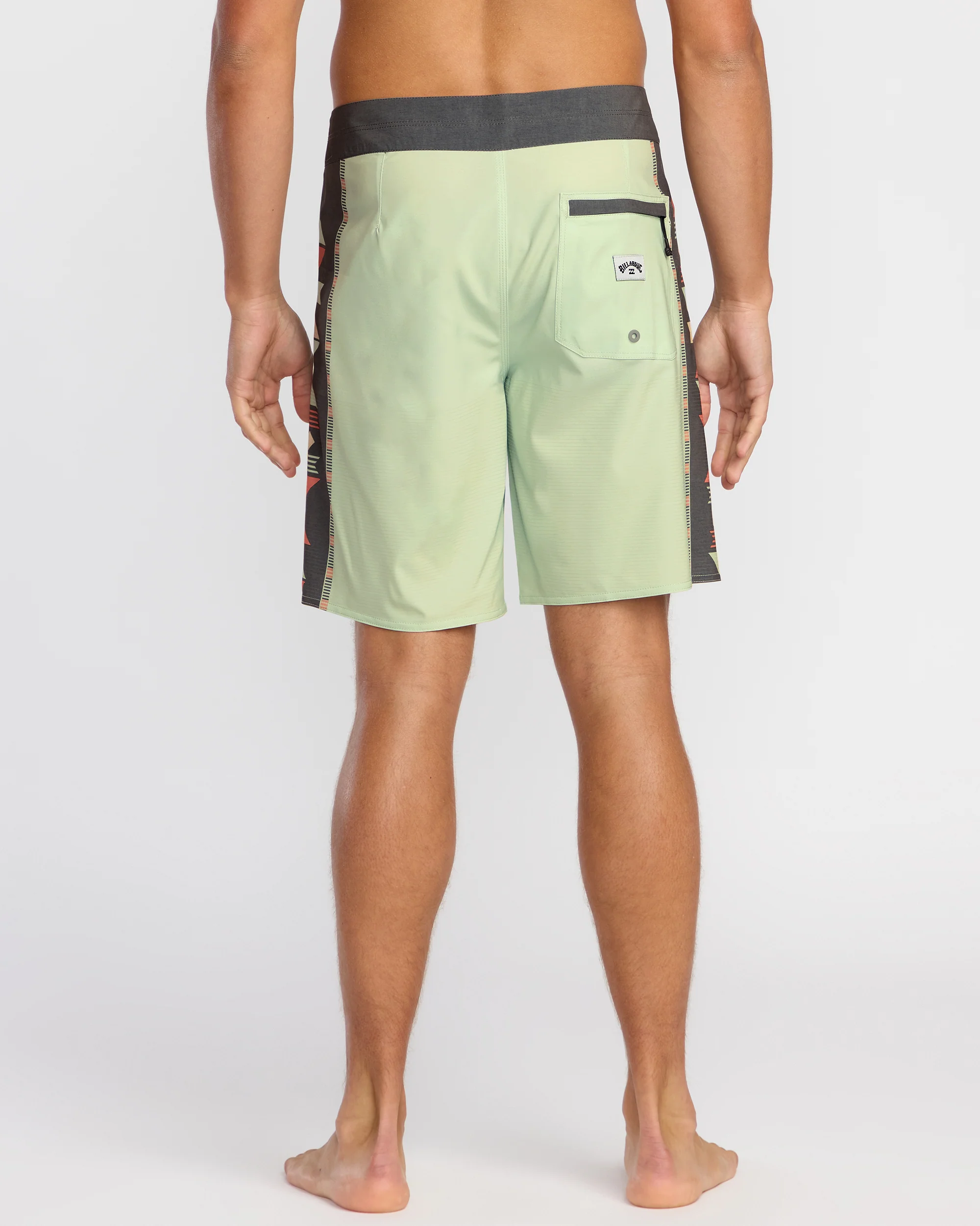 Sundays Airlite 19" Boardshorts - Green Ash - Image 2