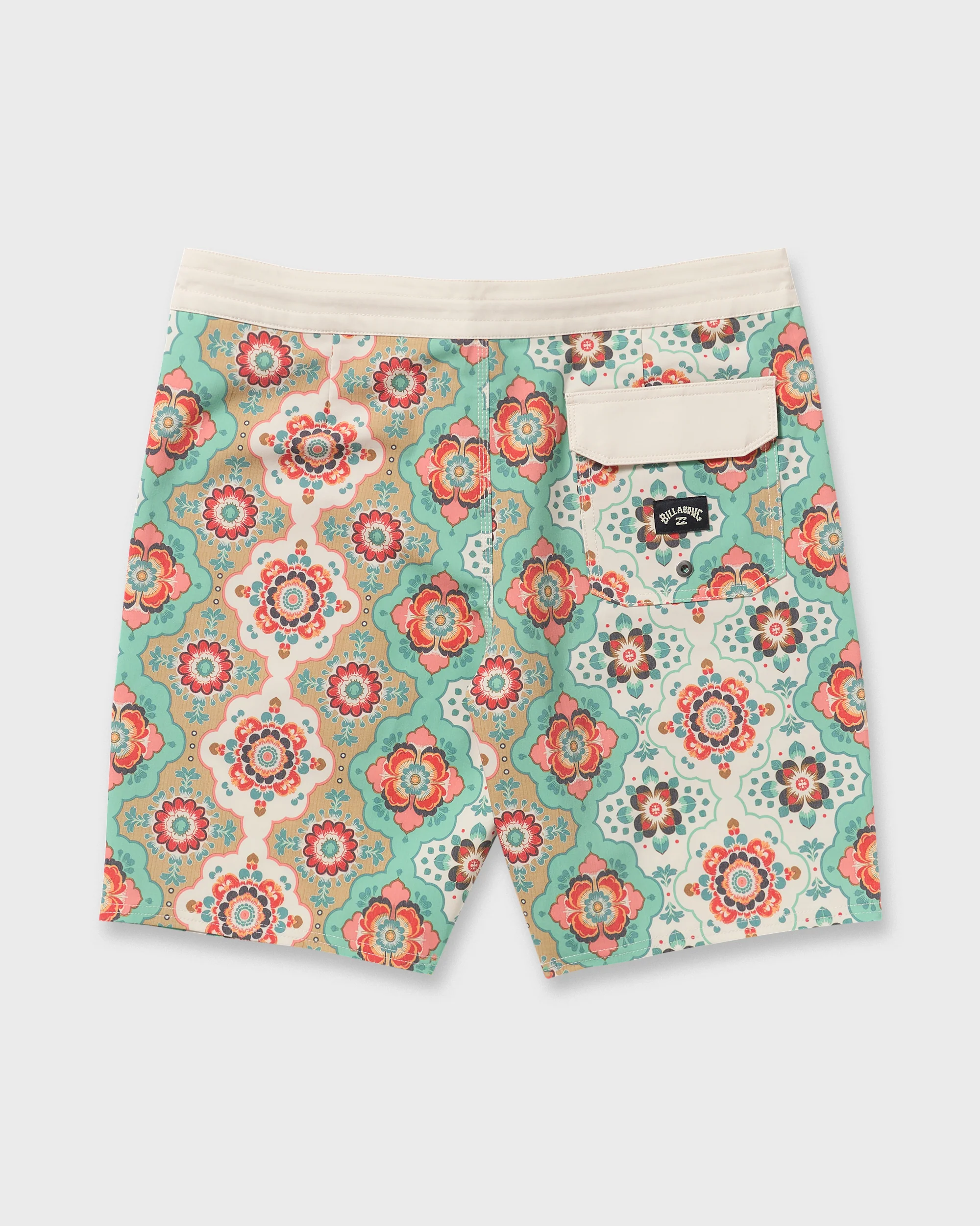 Sundays Lo Tide 19" Boardshorts - Sand - Image 9