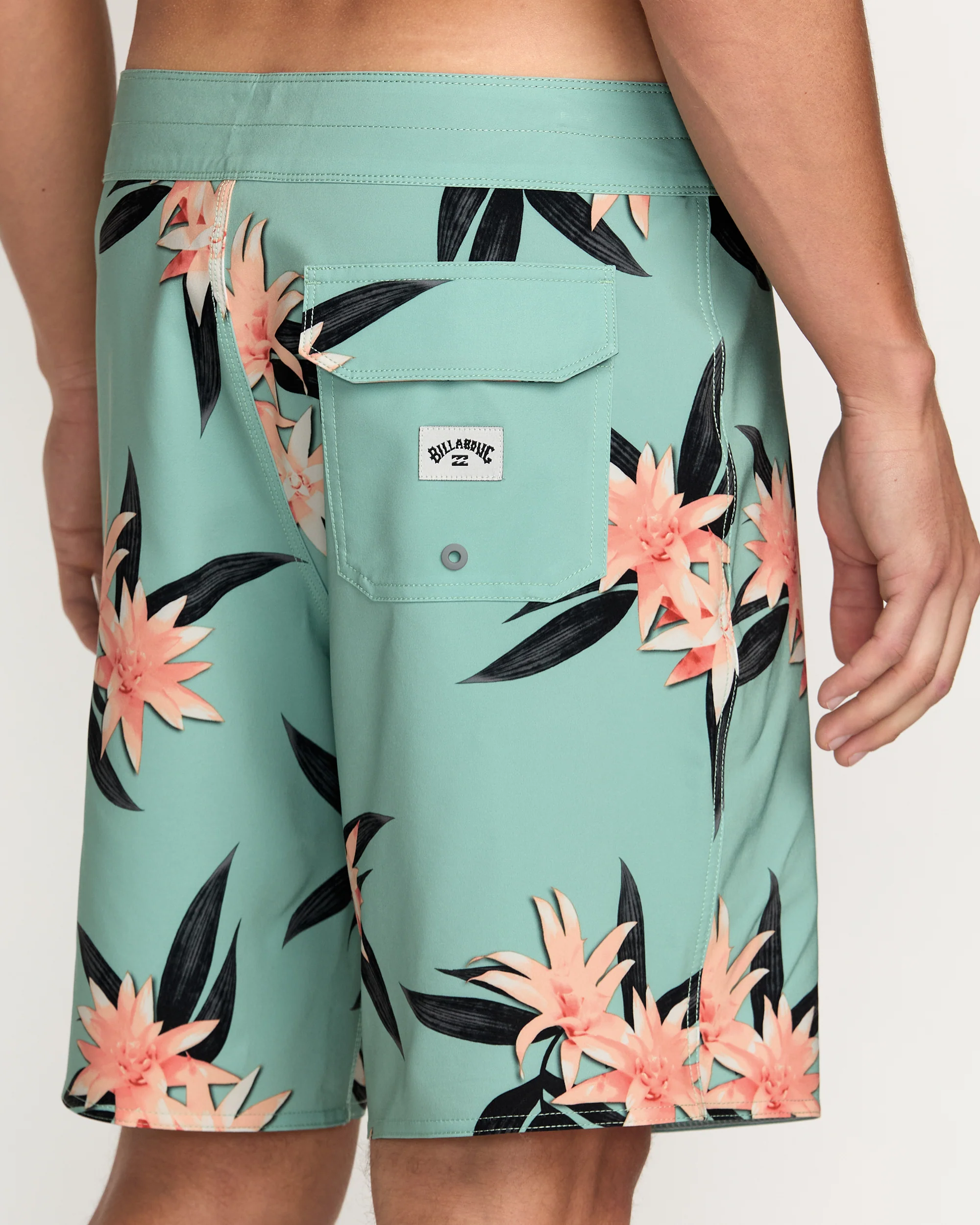 Sundays Pro Performance 19" Boardshorts - Mist Green - Image 8