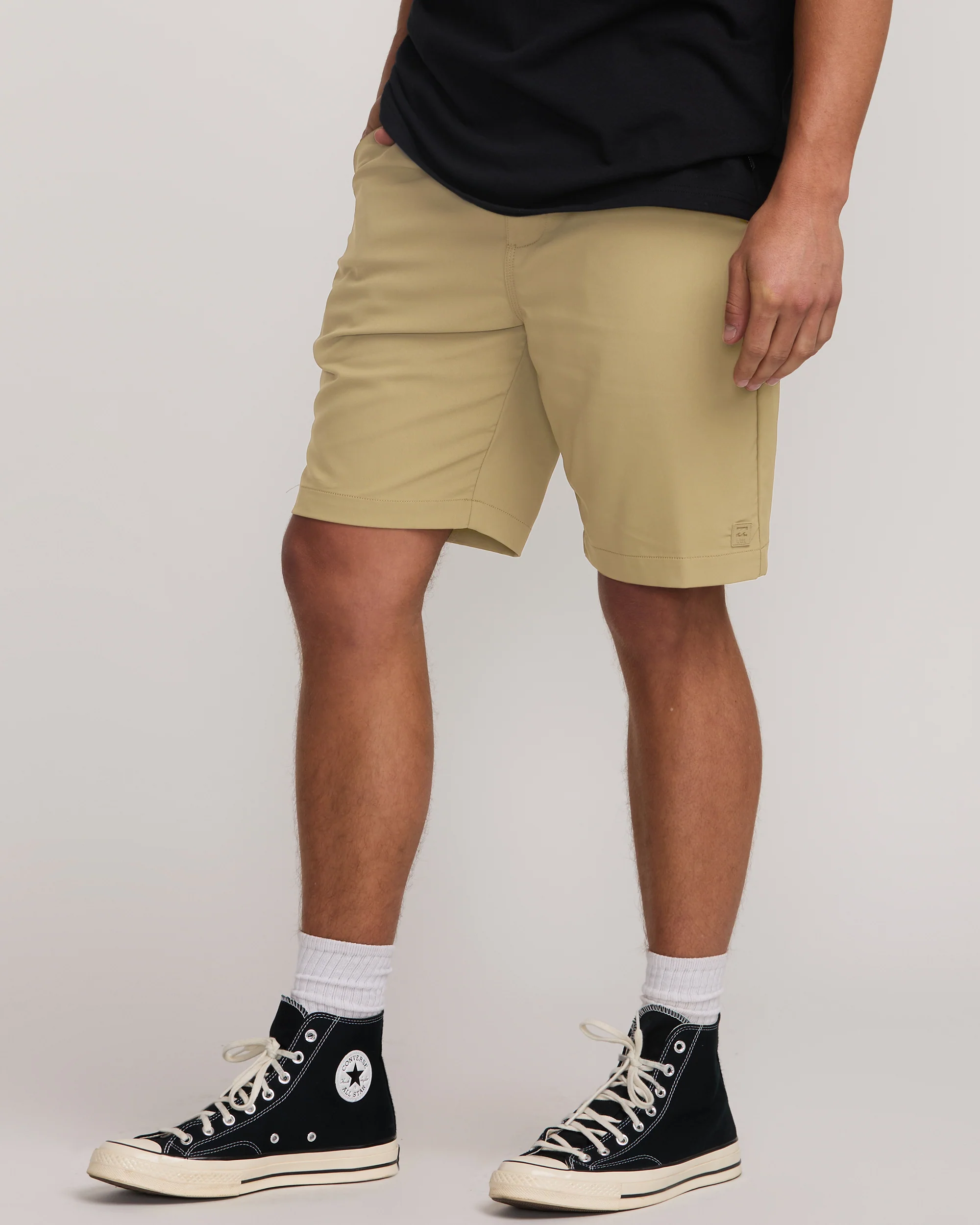 Surftrek Journey 20" Hybrid Shorts - Gravel - Image 7