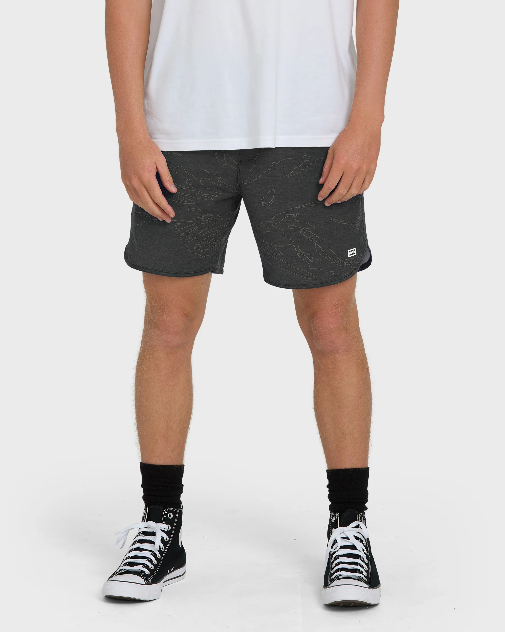 Surftrek Transit Elastic 17" Hybrid Shorts - Black Camo