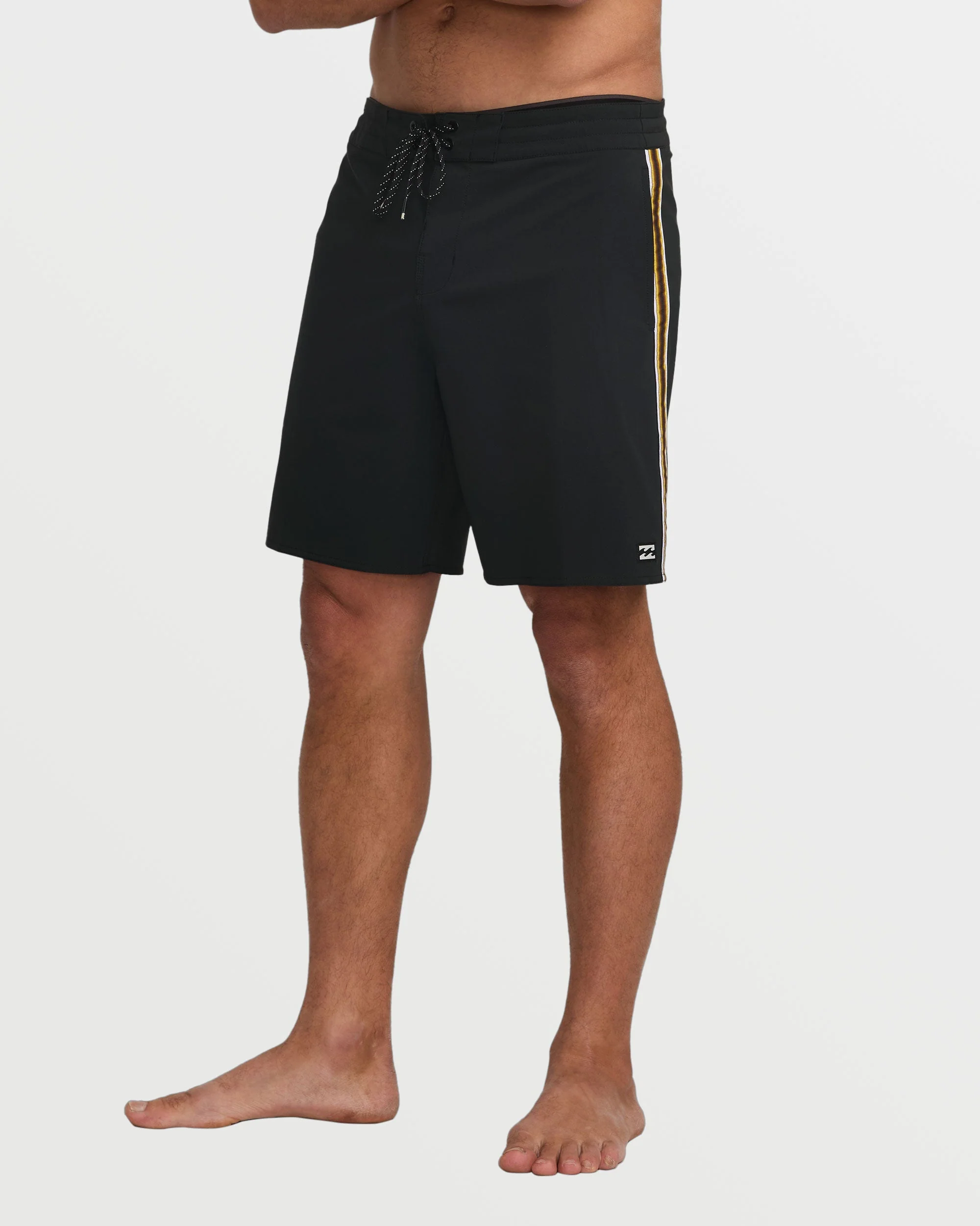 Wategos Lo Tide 19" Boardshorts - Black - Image 8